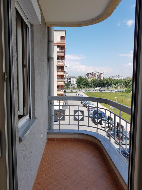 Cozy Home In Skopje Extérieur photo